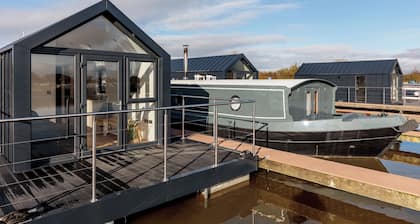 Tattenhall Marina