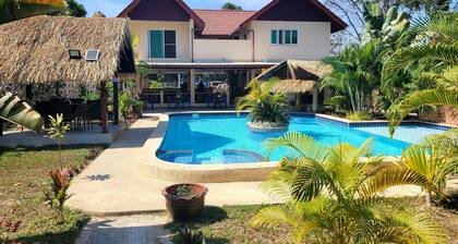 Mistercheck paradise bungalows