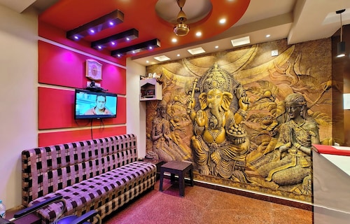 Hotel Blueee Sagar Near Golden Sea Beach