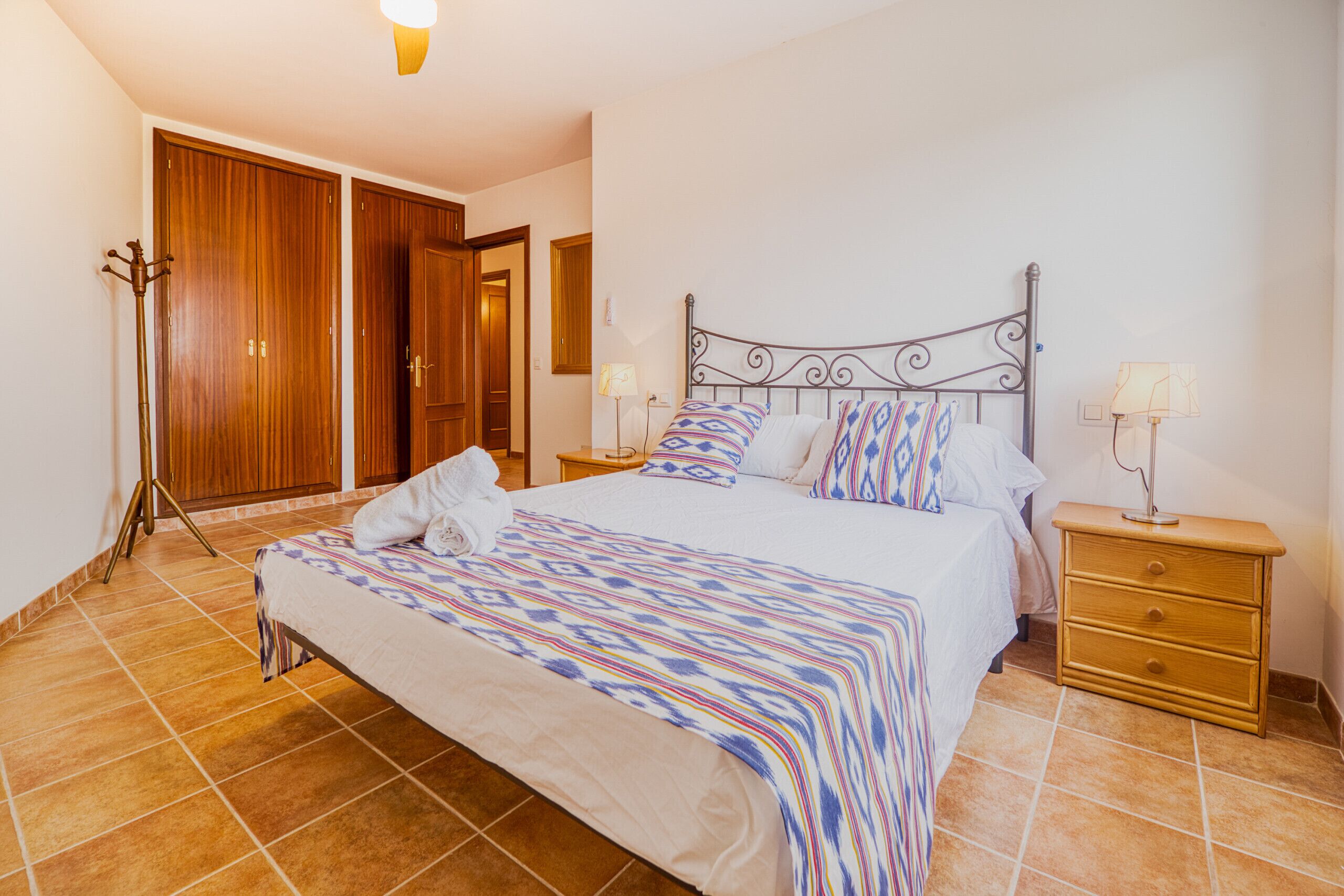 3 bedrooms, iron/ironing board, travel crib, free WiFi
