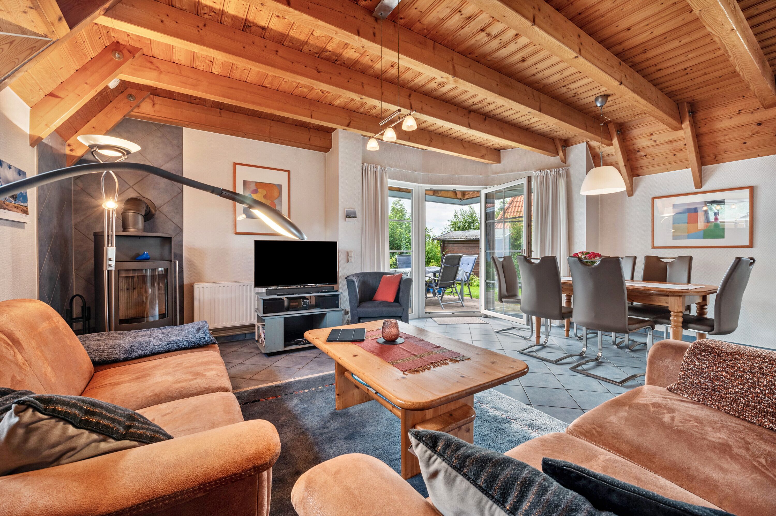 TV, fireplace, DVD player, stereo