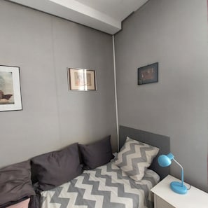 1 bedroom, iron/ironing board, WiFi, bed sheets - Room 12m2 Faubourg StGermain. (Paris)