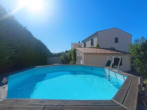 Piscine extérieure