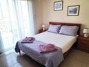 2 dormitorios, tabla de planchar con plancha, wifi gratis y ropa de cama