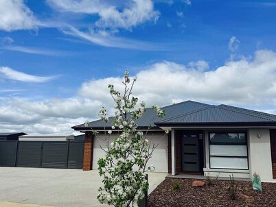 The Hannah House – Modern Comfort in the Heart of Nagambie