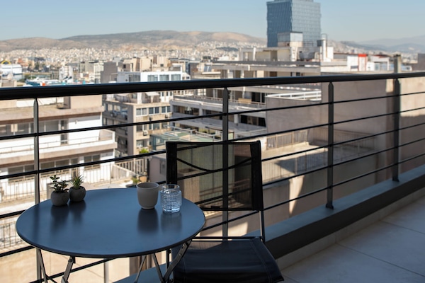 Habitación doble Deluxe, balcón, vista a la ciudad | Terraza o patio