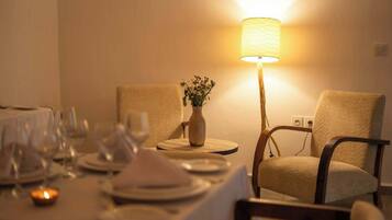 Villa | 6 bedrooms, Internet