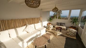 Villa | 6 bedrooms, Internet