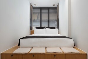 Deluxe Apartment | Egyptian cotton sheets, premium bedding, down comforters - Athenian Riviera Stunning Residence (Vari)
