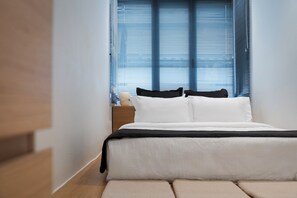 Deluxe Apartment | Egyptian cotton sheets, premium bedding, down duvets, memory-foam beds