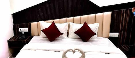 Bureau, Wi-Fi gratuit, draps fournis