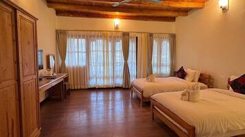 In-room safe, desk, laptop workspace, iron/ironing board