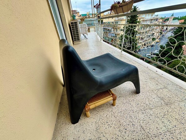 Apartamento, sacada, vista para o mar | Sacada