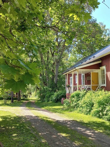 Charming Grandmas House in Bobacka