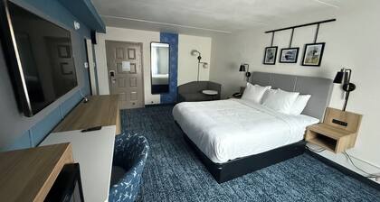 Sleep Inn & Suites