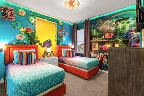 15 bedrooms, iron/ironing board, free WiFi, bed sheets