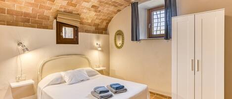 1 غرفة نوم وواي فاي وملاءات أسرّة