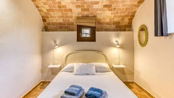 1 camera, Wi-Fi, lenzuola