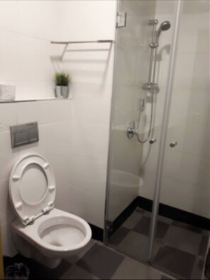 Deluxe Double Room | Soundproofing, iron/ironing board, free WiFi - SpaceART (Jerusalem)