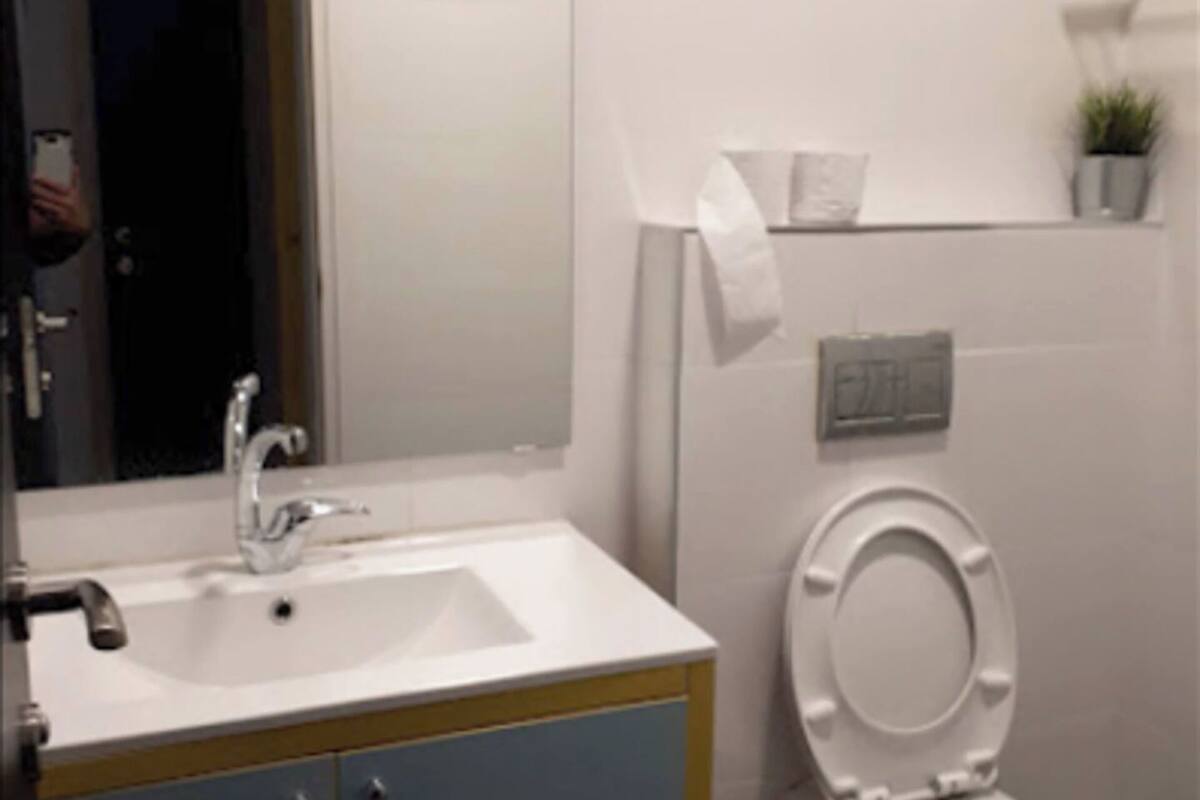 Deluxe Double Room | Soundproofing, iron/ironing board, free WiFi