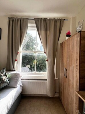 1 chambre, Wi-Fi gratuit, draps fournis