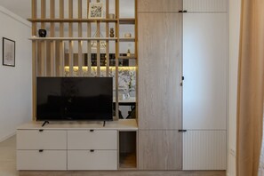 Appartement Luxe, balcon | Coin séjour