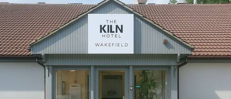 Façana frontal de l'allotjament