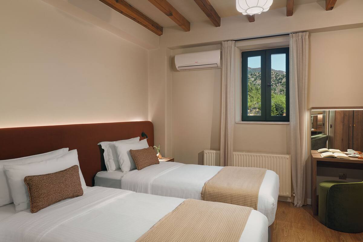 Habitación con 2 camas individuales, para no fumadores, baño privado | Wifi gratis 