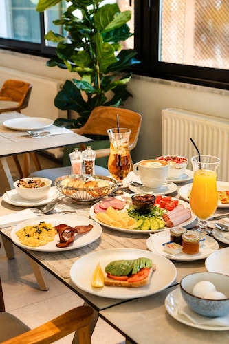 Pine View Boutique Hotel Adults Only