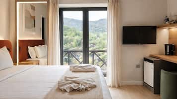 Deluxe-Doppelzimmer, Balkon, Bergblick | Kostenloses WLAN