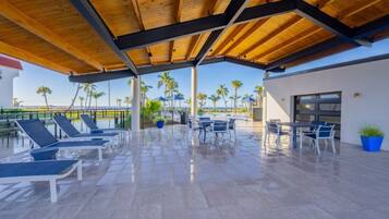 Condo, 3 Bedrooms | Outdoor dining