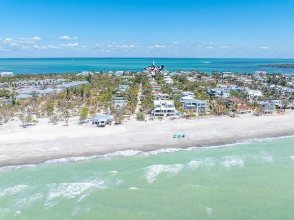 House, 3 Bedrooms | Beach