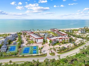 Condo, 2 phòng ngủ | Ngoại thất