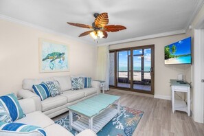 Condo, 3 Bedrooms | Living area - Pointe Santo E4 3 Bedroom Condo (Sanibel)