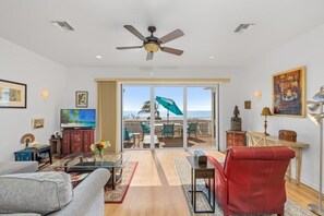 Maison, 3 chambres | Coin séjour