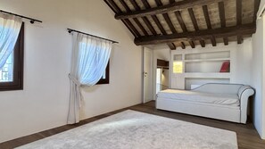 3 bedrooms, iron/ironing board, free WiFi, bed sheets - Saoner Prestige - Historical Center (Venecia)
