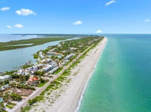 House, 4 Bedrooms | Beach