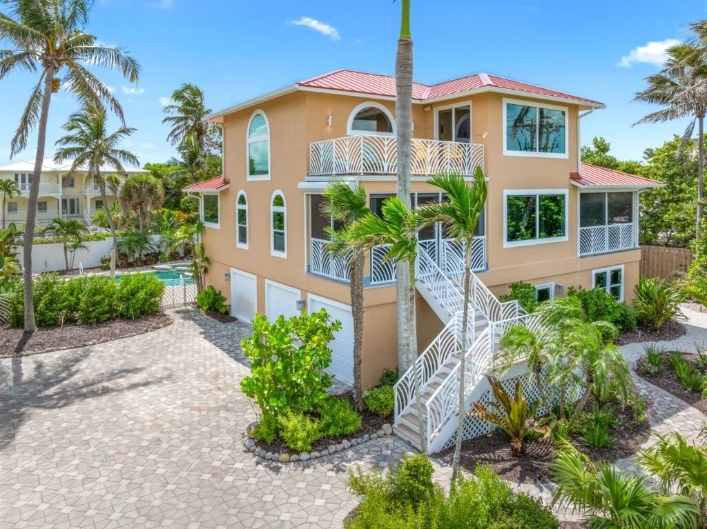 บ้านพัก, 4 ห้องนอน | บริเวณภายนอก