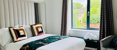 House, Smoking | 4 bedrooms