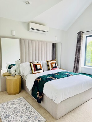 House, Smoking | 4 bedrooms - Heliodor House in Cambridge (Cambridge)