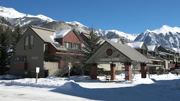 Condo, 1 Bedroom | Exterior