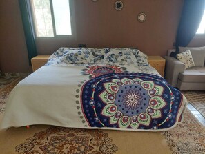 1 chambre, fer et planche Ă repasser, Wi-Fi, draps fournis