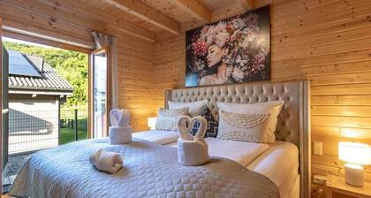 Wellness-Chalet am Badesee für bis zu 10 Personen