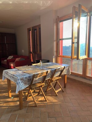 Ferienhaus, 1 Schlafzimmer, barrierefrei, eigener Pool | Wohnbereich