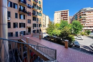 Property grounds - Trastevere Station 3BR Flat by Flatinrome (ROMA)