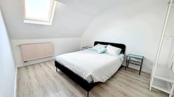 2 bedrooms, iron/ironing board, travel crib, WiFi