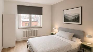 2 bedrooms, iron/ironing board, WiFi, bed sheets