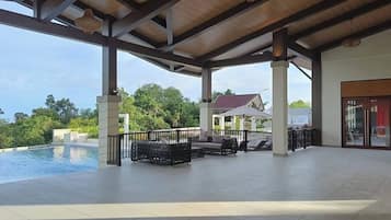 Condo, 1 Bedroom, Accessible, Balcony | Pool