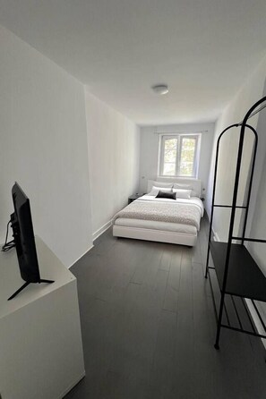 1 غرفة نوم وسرير سفر وواي فاي وملاءات أسرّة