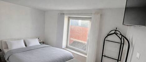 1 makuuhuone, vauvan matkasänky, Wi-Fi, vuodevaatteet